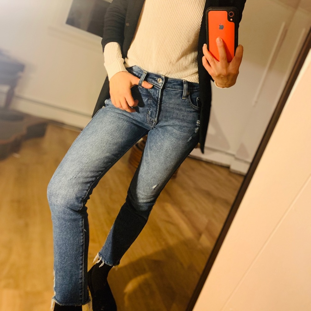 Slim straight leg high rise Gap jeans